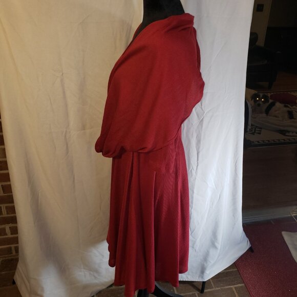 Signature by Robbie Bee Red Dress, Size M - Picture 3 of 7